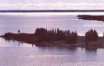 Three fishing camps are in operation at Nueltin Lake: Windy River to the north, Tree-line Lodge to the south and, close to the peninsulas shown here, the Narrows near the middle.